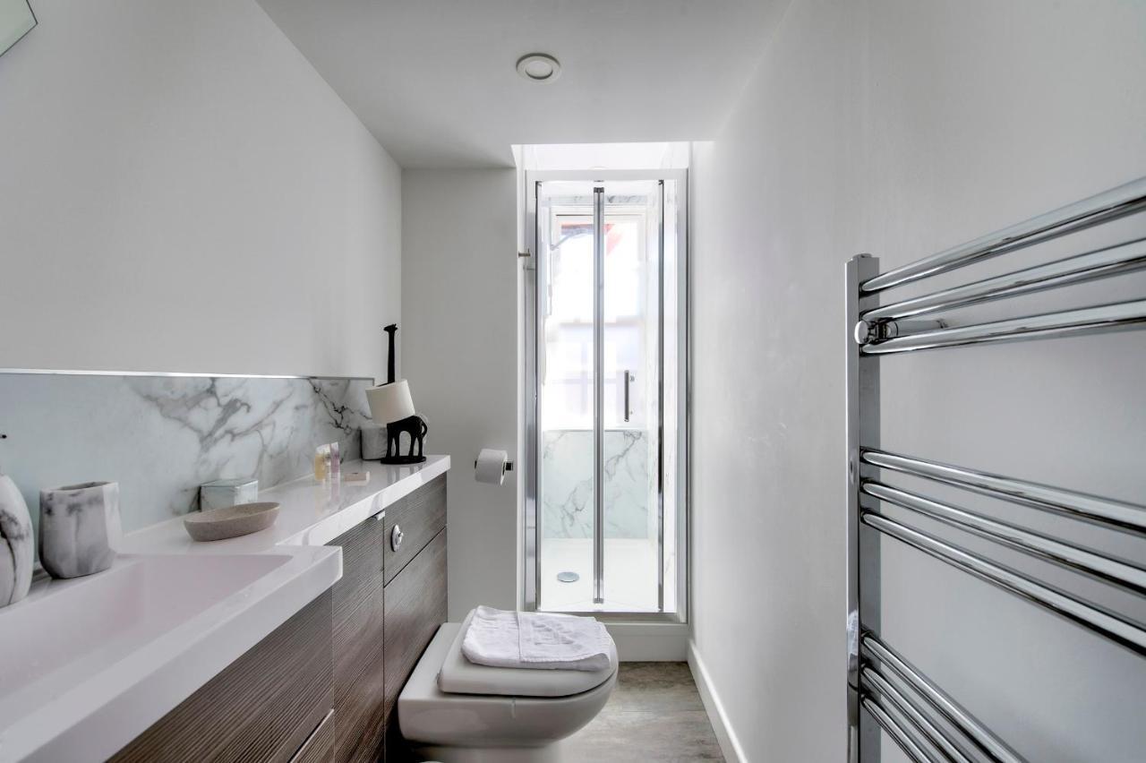 Apartamento Pass The Keys Modern 3 Bed Flat On The Historic Royal Mile Edimburgo Exterior foto